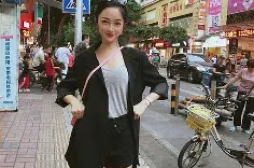 3大瓜！阿雅抄袭赵樱子当三当红小花交往多个老男星 个个离谱