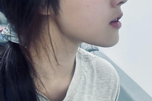 爆4条大瓜！湖南台女主持被曝背高仿、贾玲体重回弹、陈好疑怀四胎沈腾再遭百花冷遇