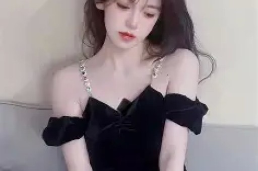 房主任的塌房一场人设露馅